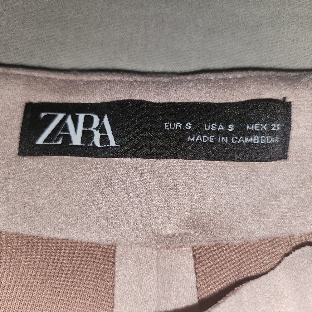 ❤️ Zara pink faux suede skort size Small - Picture 2 of 2